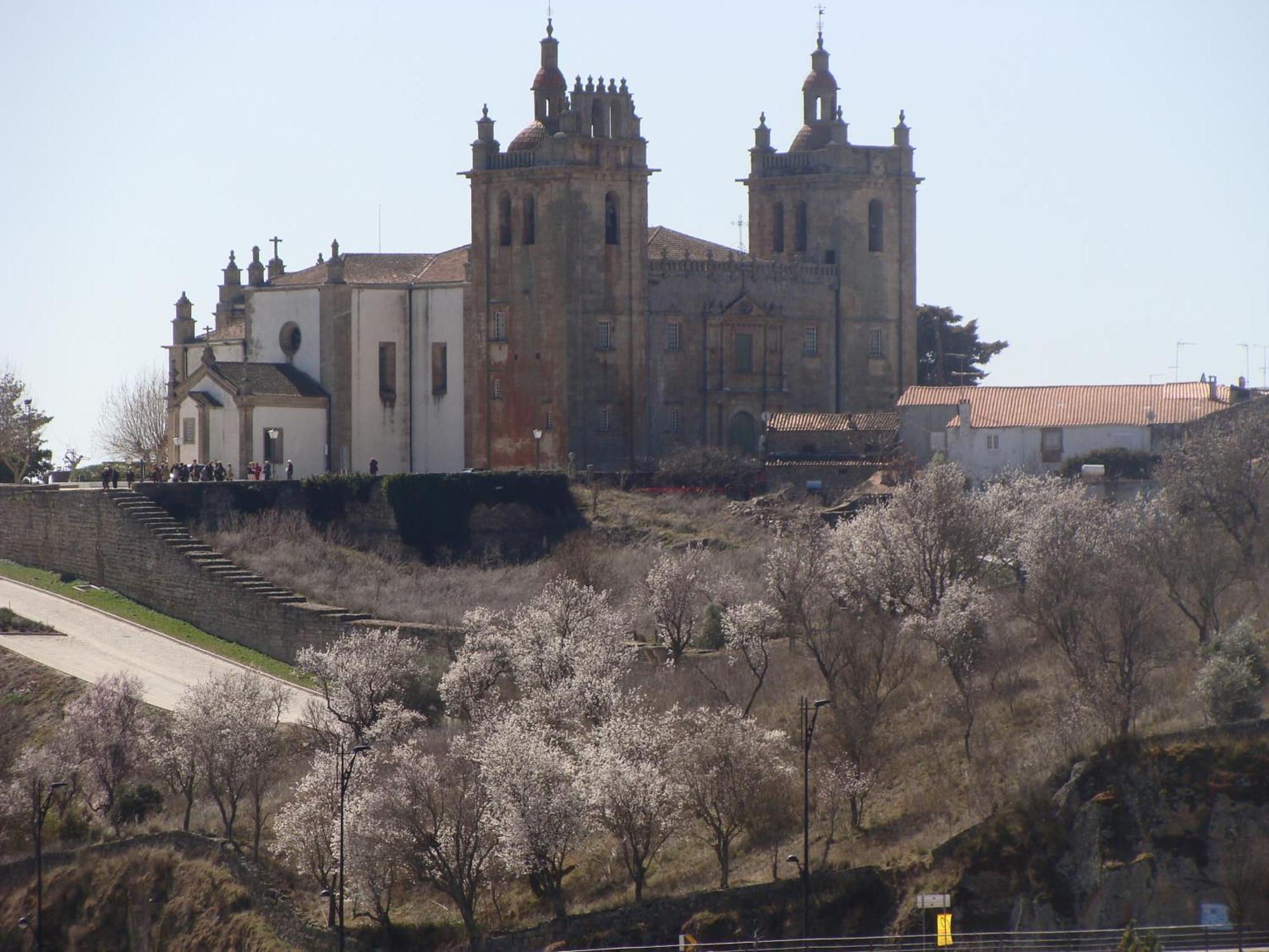 Pensao Vista Bela Miranda do Douro Exterior foto